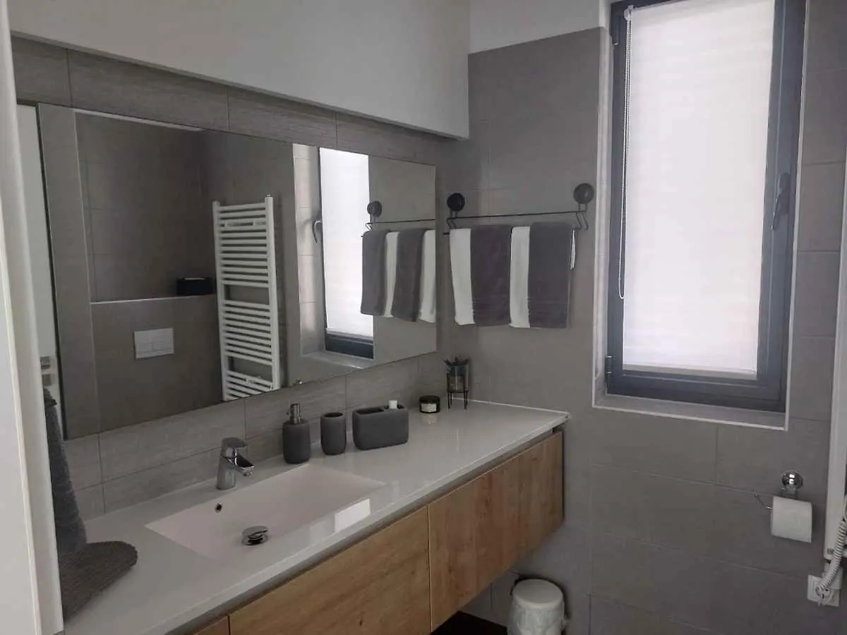 Apartment In Njivice - Insel Krk 43955 Croatia